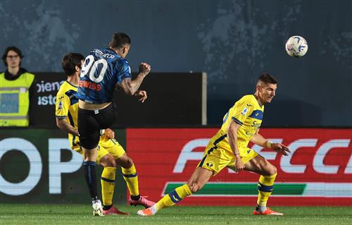 Oldmobile Bet: Remodeling Old Mobile Homes